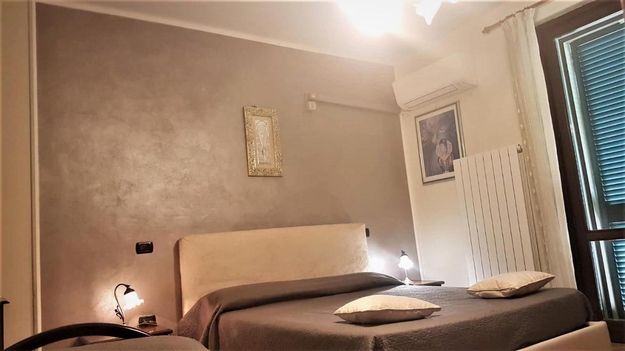 Bed and Breakfast Elisa House Foligno Exterior foto